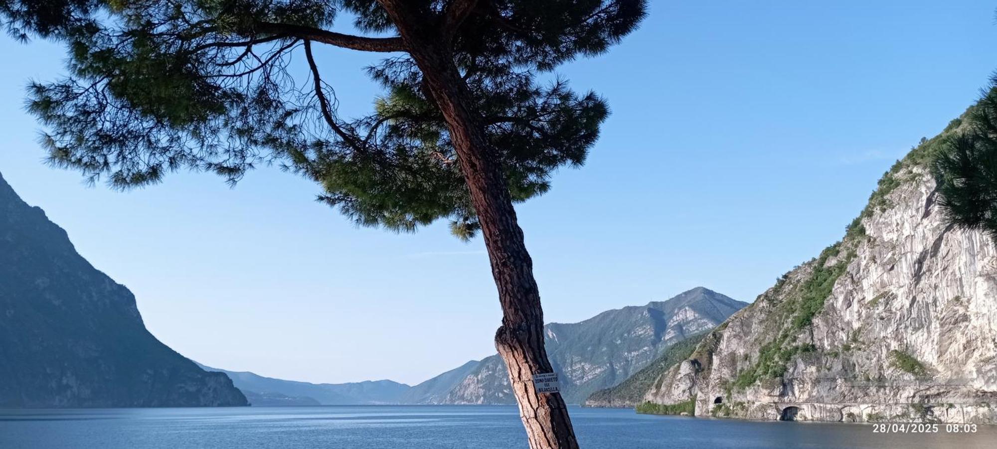 Casa Caterina - Riva Di Solto - Iseo Lake Zewnętrze zdjęcie